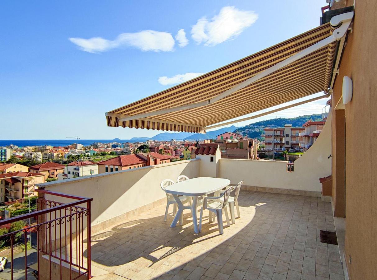 Bella Vista - By Ligooria Apartamento Pietra Ligure Exterior foto